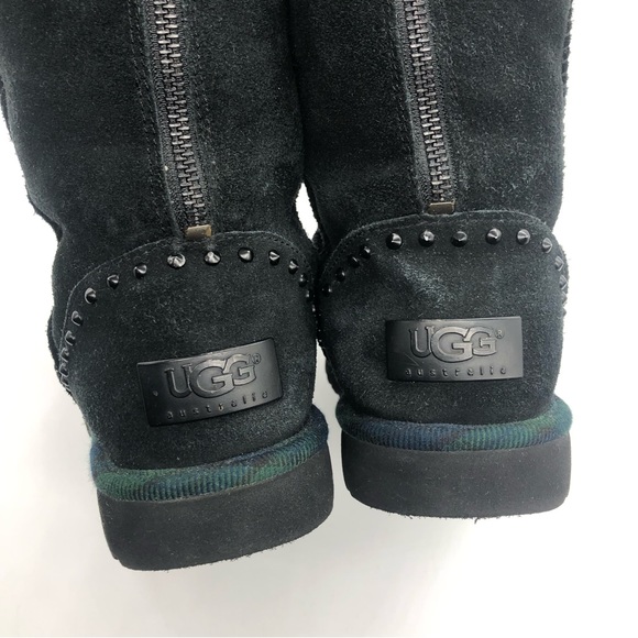 Ugg Classic Mid Calf Black Boots - Picture 8 of 14